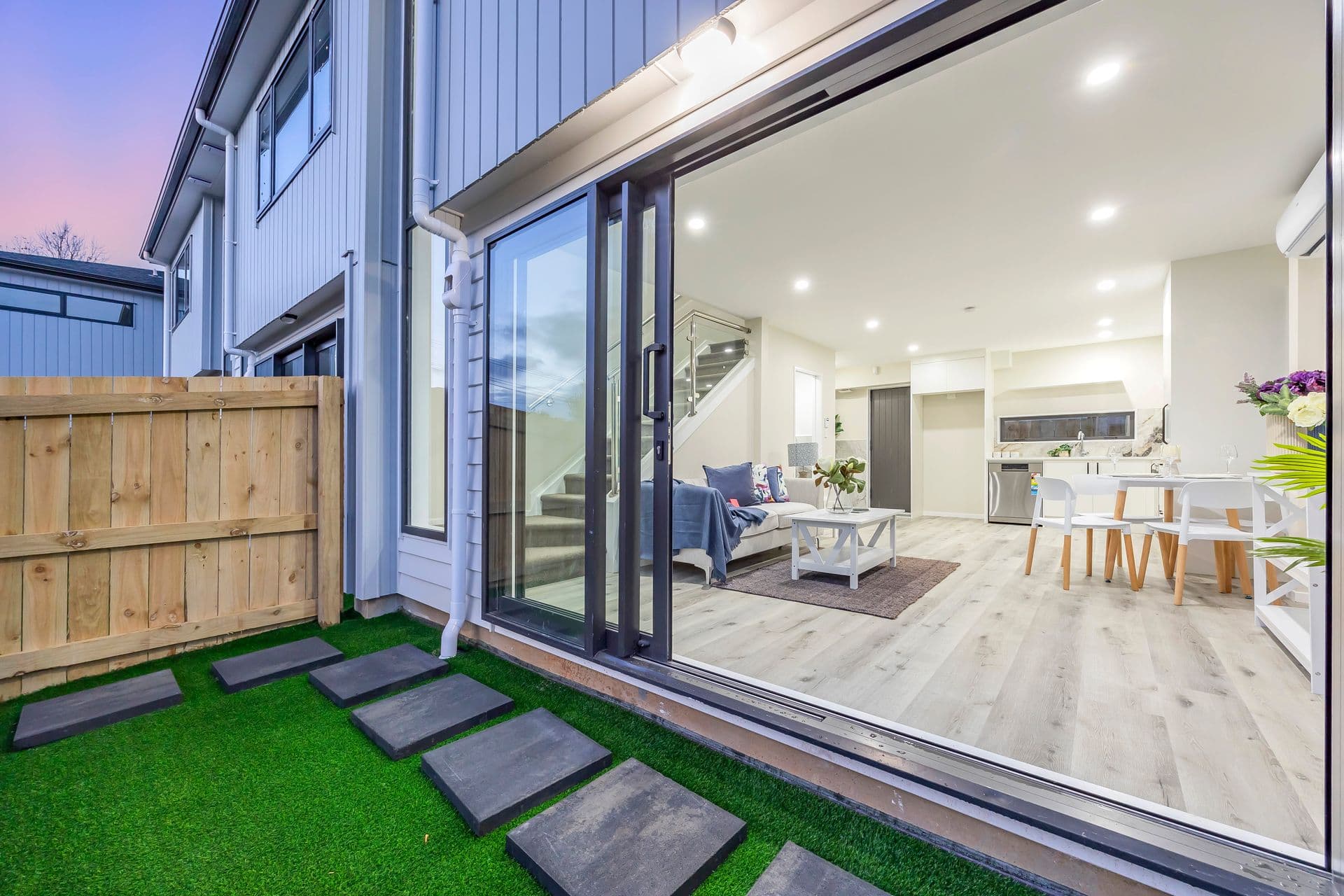 6 Vine Street, Mangere East 4