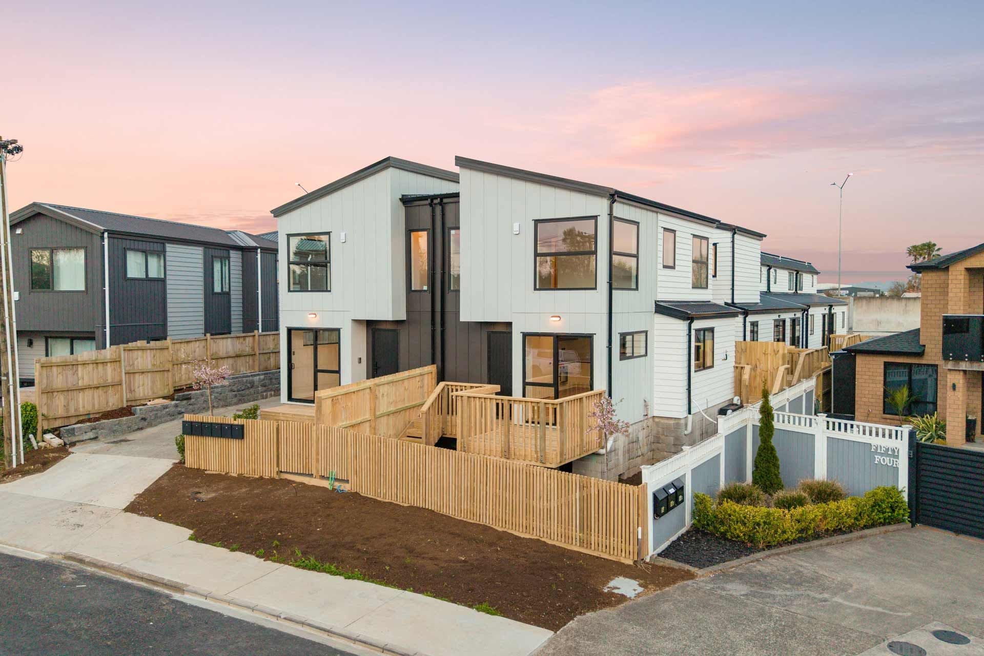 52 Greenmeadow Avenue, Manurewa 4