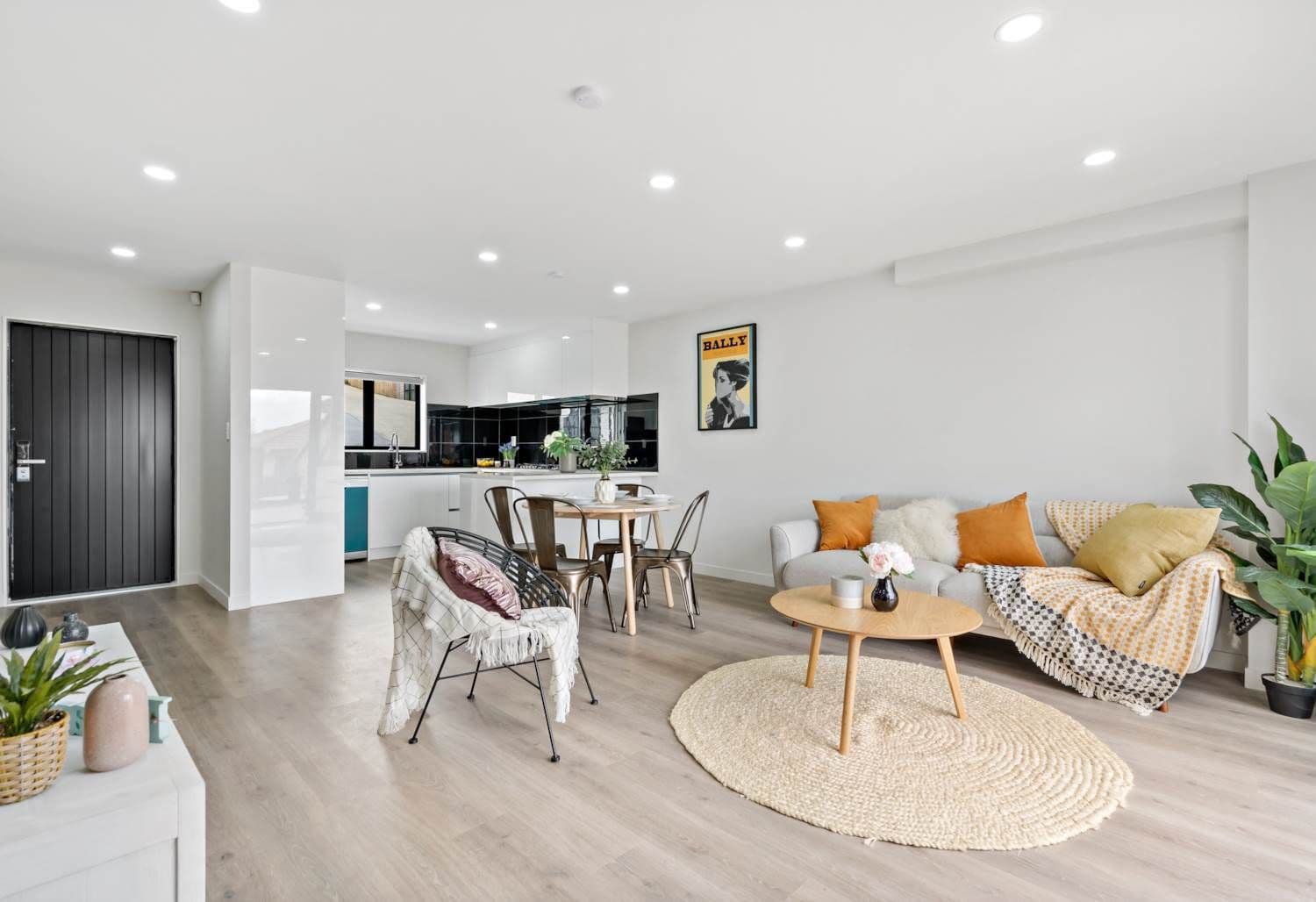 44 & 46 Hillcrest Road, Papatoetoe - Full View