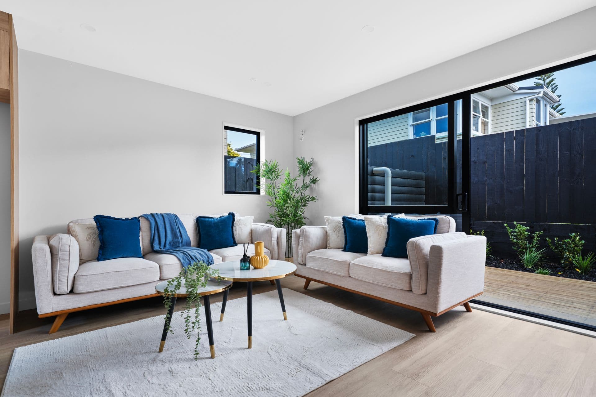 16 Geneva Place 11