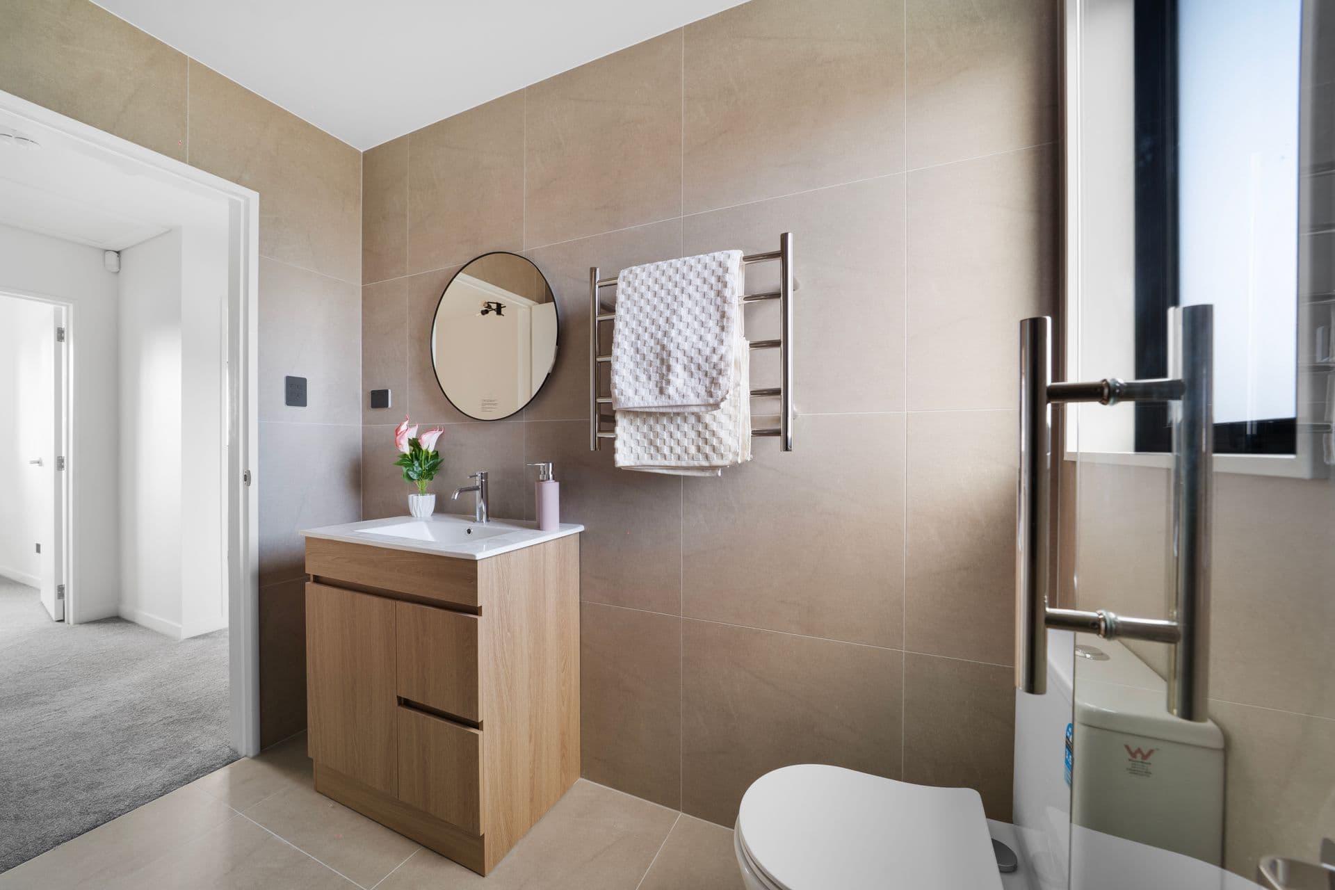 16 Geneva Place 18